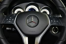 2015款奔驰E320L运动型