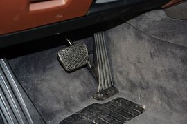 2014款宝马528Li豪华设计套装