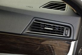 2014款宝马528Li豪华设计套装
