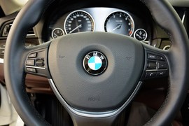 2014款宝马528Li豪华设计套装