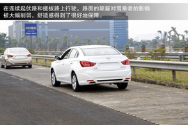 2014款海马福美来M5体验之底盘解析