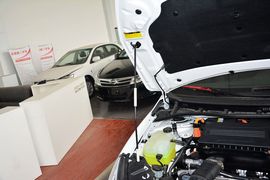 2014款比亚迪秦1.5T酷黑骑士旗舰型