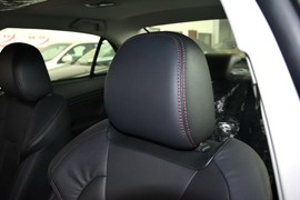 2014款比亚迪秦1.5T酷黑骑士旗舰型