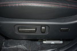 2014款比亚迪秦1.5T酷黑骑士旗舰型