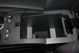 2014款比亚迪秦1.5T酷黑骑士旗舰型