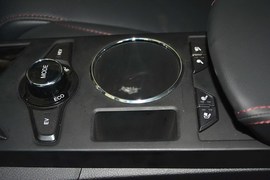 2014款比亚迪秦1.5T酷黑骑士旗舰型