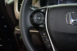 2015款本田奥德赛2.4L舒适版