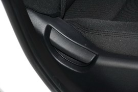 2014款现代朗动1.6L自动