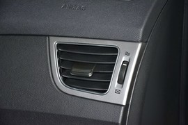 2014款现代朗动1.6L自动