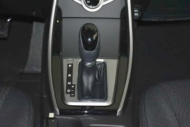 2014款现代朗动1.6L自动