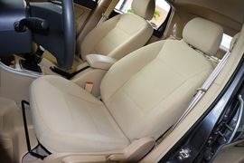 2013款北京汽车E150自动乐尚型