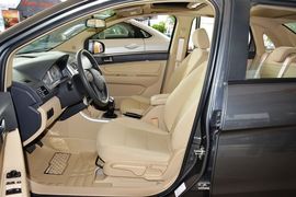 2013款北京汽车E150自动乐尚型