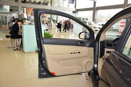 2013款北京汽车E150自动乐尚型