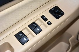 2013款北京汽车E150自动乐尚型