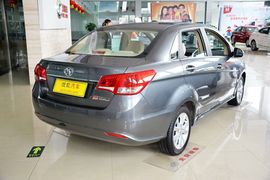 2013款北京汽车E150自动乐尚型