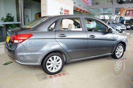 2013款北京汽车E150自动乐尚型