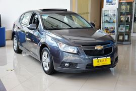 2013款雪佛兰科鲁兹掀背1.6手动豪华版