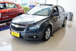 2013款雪佛兰科鲁兹掀背1.6手动豪华版