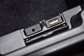 2013款雪佛兰科鲁兹掀背1.6手动豪华版