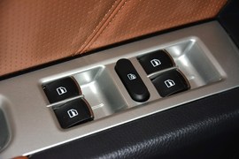 2014款哈弗H6运动版1.5T手动两驱精英型