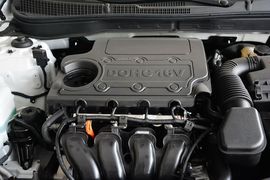 2014款现代索纳塔八2.4L自动豪华版
