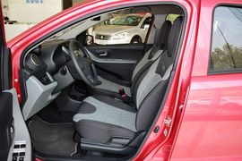 2013款铃木奥拓1.0L自动豪华型