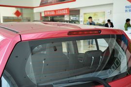 2013款铃木奥拓1.0L自动豪华型