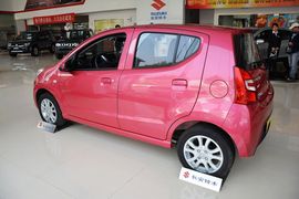 2013款铃木奥拓1.0L自动豪华型