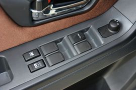 2013款铃木天语SX4