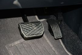 2013款铃木天语SX4