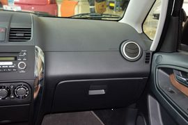 2013款铃木天语SX4