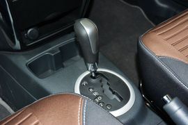 2013款铃木天语SX4