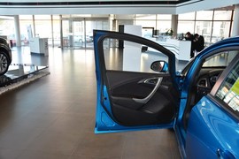 2014款别克英朗XT