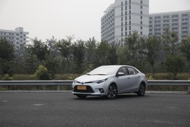 2014款广汽丰田雷凌静态实拍