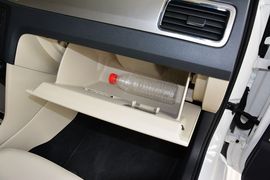 2015款斯柯达昕锐1.6L自动优选型