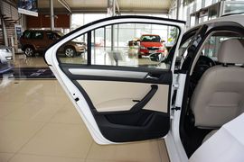 2015款斯柯达昕锐1.6L自动优选型