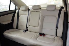 2015款斯柯达昕锐1.6L自动优选型