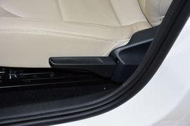2015款斯柯达昕锐1.6L自动优选型