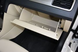 2015款斯柯达昕锐1.6L自动优选型