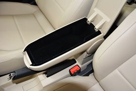 2015款斯柯达昕锐1.6L自动优选型