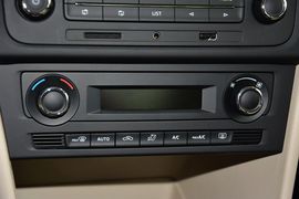 2015款斯柯达昕锐1.6L自动优选型