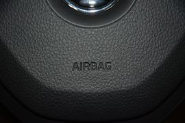 2015款斯柯达昕锐1.6L自动优选型