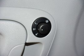 2014款斯柯达晶锐1.4L手动晶灵版