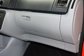 2014款斯柯达晶锐1.4L手动晶灵版