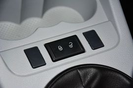 2014款斯柯达晶锐1.4L手动晶灵版