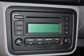 2014款斯柯达晶锐1.4L手动晶灵版