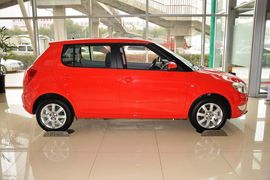 2014款斯柯达晶锐1.4L手动晶灵版