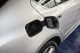 2015款斯柯达明锐1.6L自动逸杰版