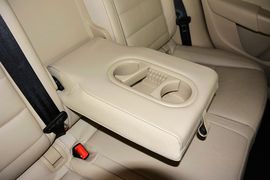 2015款斯柯达明锐1.6L自动逸杰版