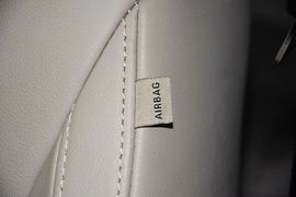 2015款斯柯达明锐1.6L自动逸杰版